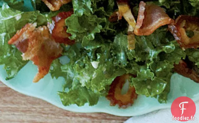 Salade de Chou Frisé Râpé au Bacon et aux Dattes