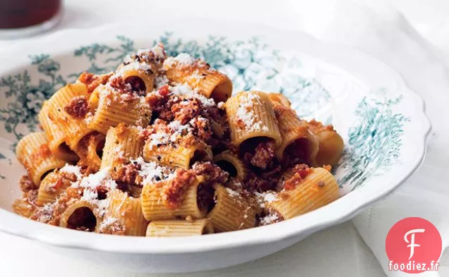 Rigatoni avec Ragù de Porc Épicé à la Calabre