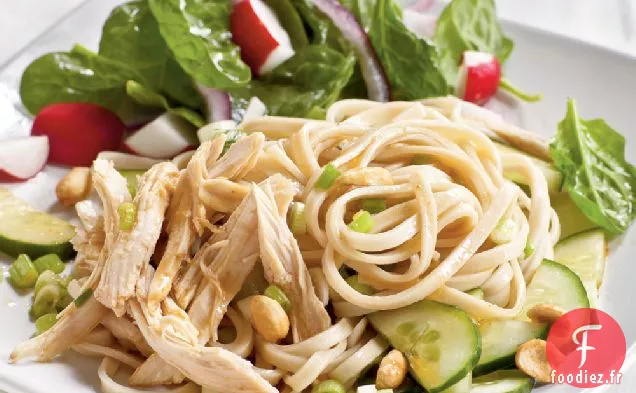 Nouilles Froides au Sésame au Poulet et aux Concombres