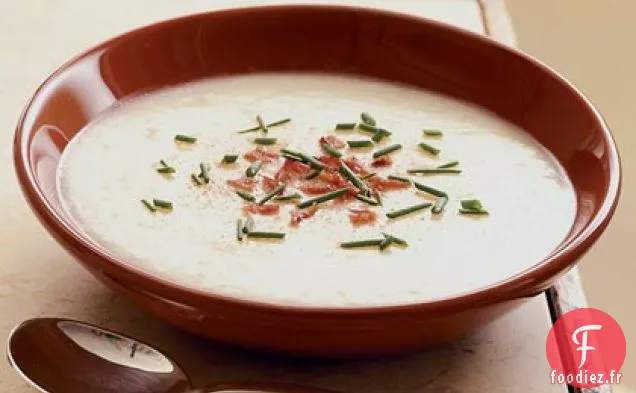 Soupe Crémeuse aux Pommes de Terre et aux Pommes