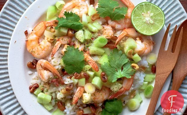 Salade De Riz Aux Crevettes, Citron Vert, Coriandre Et Noix De Coco
