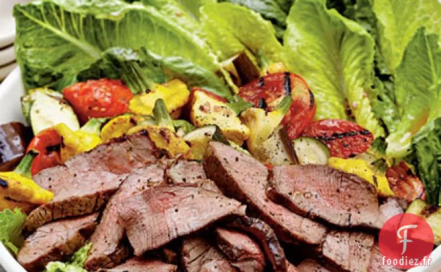 Salade de Steak-Ratatouille Grillée à la Vinaigrette Basilic-Ail