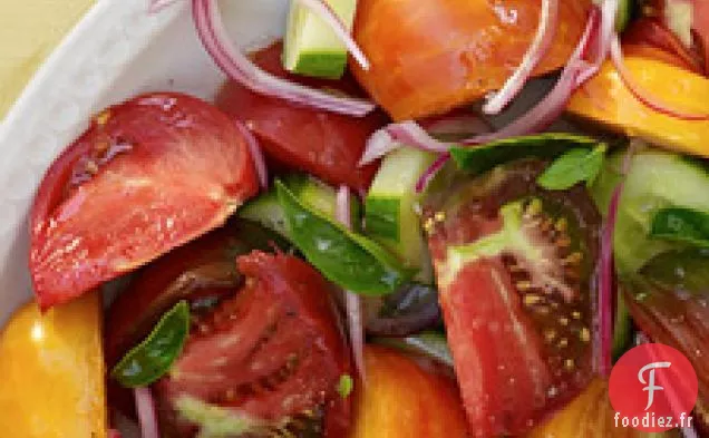 Salade De Tomates, Concombres Et oignons Marinés