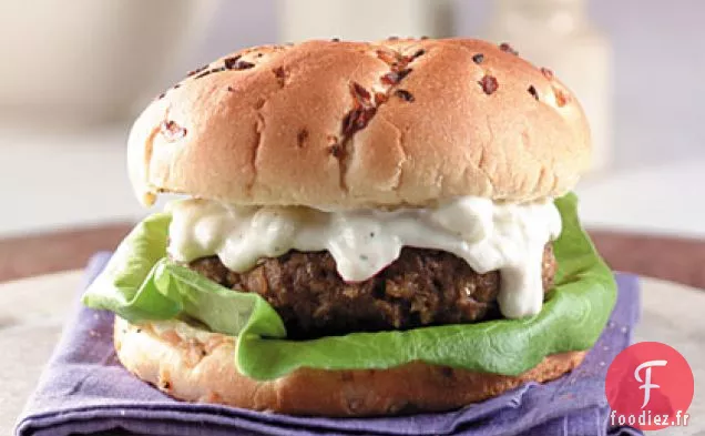 Hamburgers d'Agneau avec Raita au Concombre et à la Feta