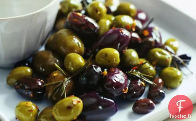 Olives Chaudes au Romarin