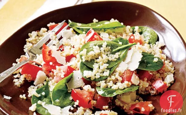Quinoa à l'Ail Rôti, Tomates et Épinards