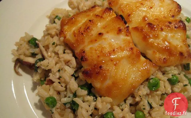 Cabillaud Glacé À L'Orange Miso Avec Riz Brun Aux Pois Shiitake