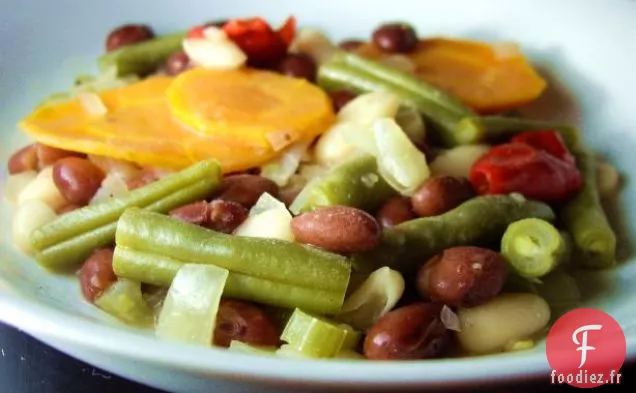 Haricots et Légumes de Style Méditerranéen (Mijoteuse)