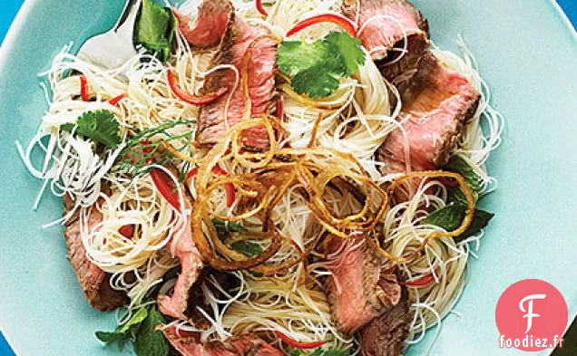 Salade de Nouilles au Steak Vietnamien