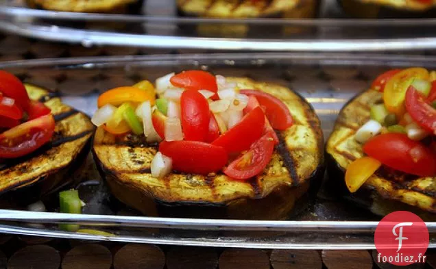 Aubergines Grillées Avec Salsa À La Caponata