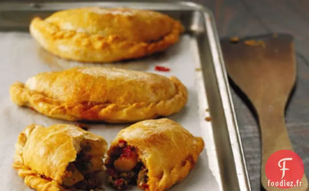 Empañadas de Pommes de terre, Poivrons et Chorizo