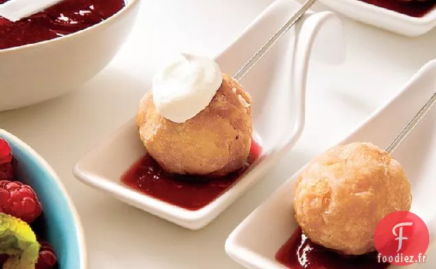 Beignets de Mindi et Sauce Facile aux Framboises