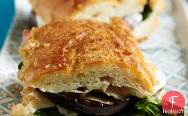 Sandwich Pressé aux Aubergines Rôties