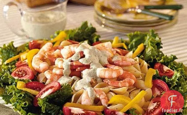 Salade de Pâtes aux Crevettes avec Vinaigrette Déesse Verte