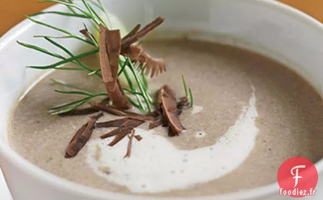 Soupe aux Champignons avec Pain Grillé