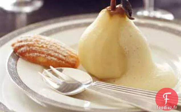 Poires Cuites au Four avec Sauce à la Crème de Sauternes