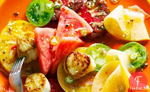 Salade de Tomates et de Melon aux Pétoncles et Grains de Poivre Rose