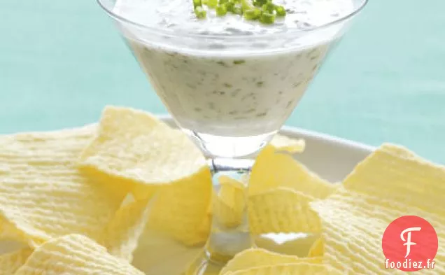 Trempette au Yogourt à l'Ail et aux Herbes
