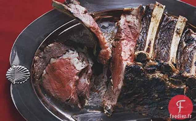 Côte de Bœuf Rôtie avec Sauce au Vin Rouge