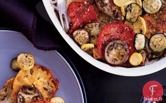 Gratin de Pain Croustillant aux Tomates, Courgettes et Aubergines