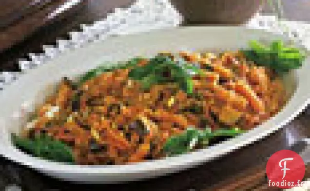 Fusilli aux Aubergines, Pignons de Pin, Groseilles et Câpres