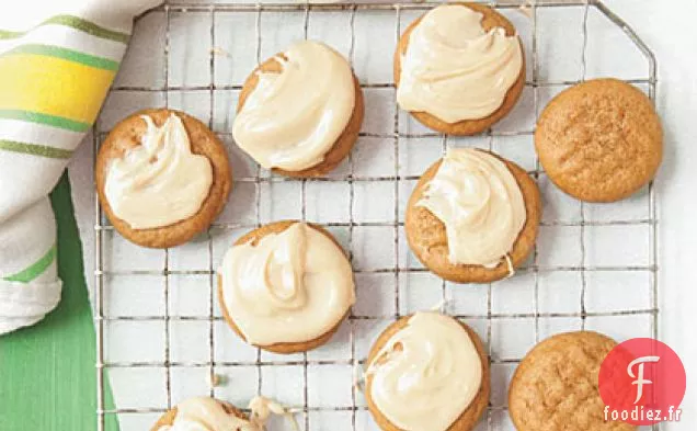 Biscuits à la Mélasse avec Glaçage au Beurre d'Arachide