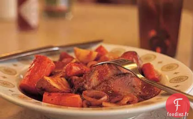 Poitrine Rôtie à l'Oignon et Légumes