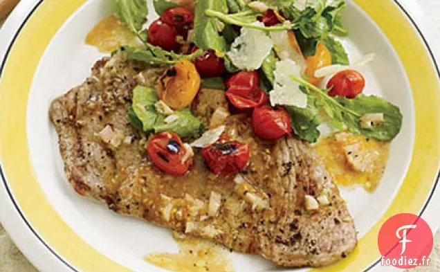 Saint-Jacques de Veau avec Salade de Tomates Cerises Carbonisées