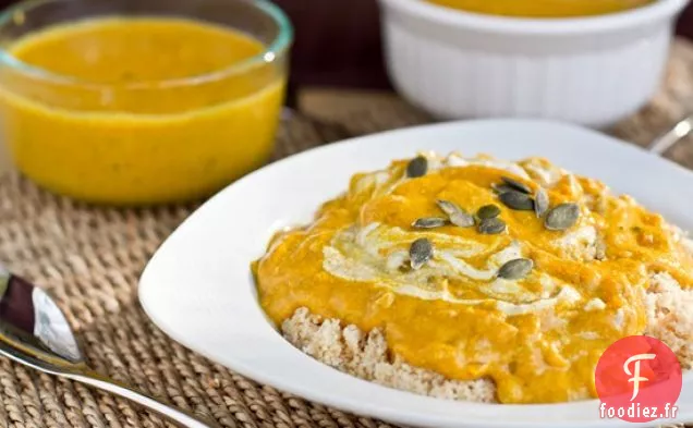 Soupe Crémeuse À La Citrouille Et Au Couscous