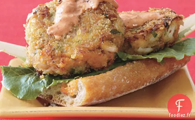 Burgers de Crabe à Visage Ouvert avec Vinaigrette au Poivron Rouge