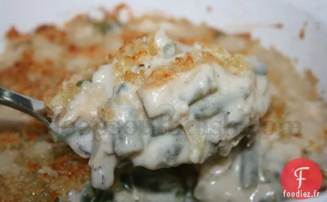 Casserole de Haricots Verts avec Garniture de Miettes de Panko