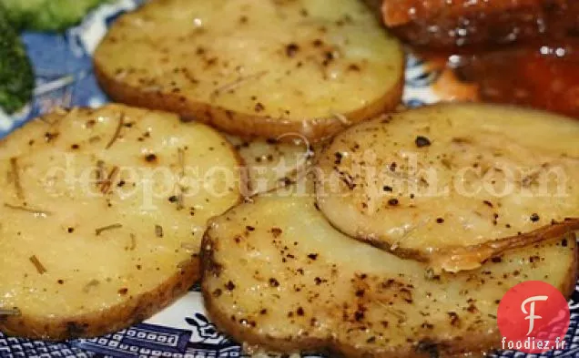 Pommes de Terre au Romarin Et Parmesan Rôties à la Poêle
