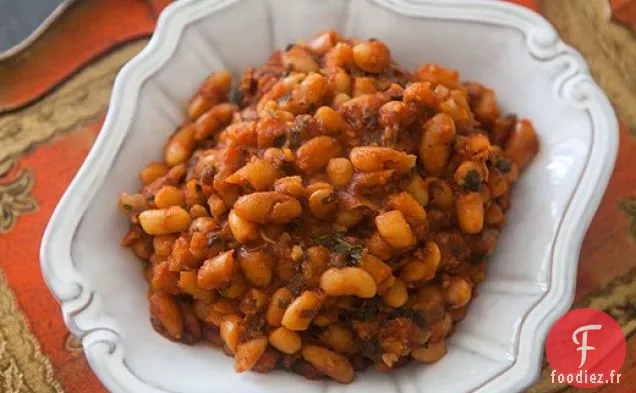 Fèves au Lard à la Sauce Tomate