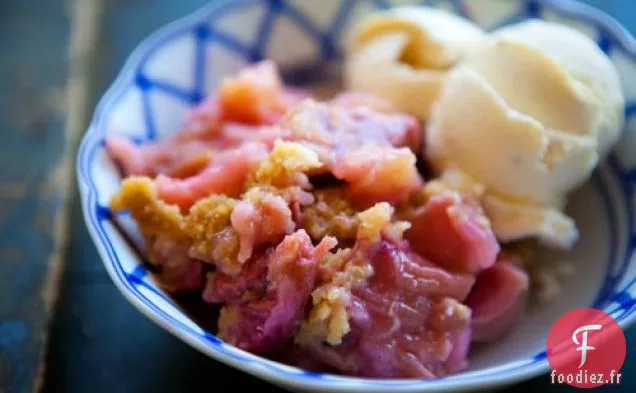 Crumble à la Rhubarbe