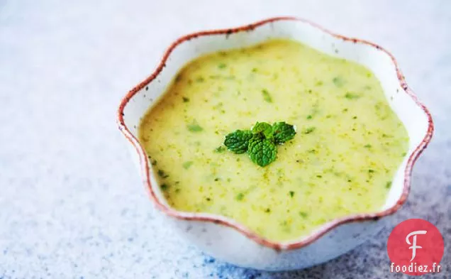 Soupe de Courgettes Épicée