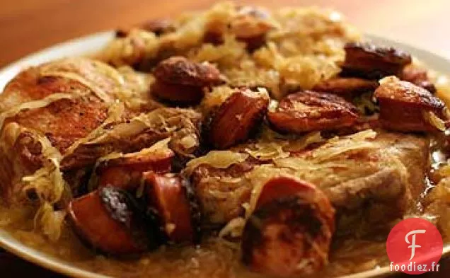 Côtelettes de Porc farcies avec Kielbasa et Choucroute