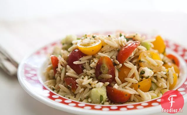 Salade d'Orzo aux Tomates Cerises