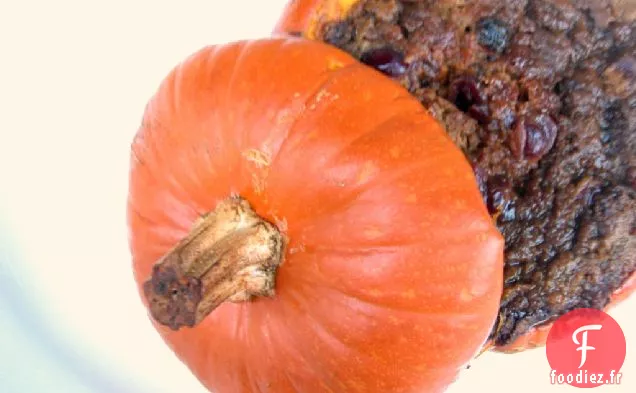 Crème À La Citrouille Cuite Dans Une Coquille De Citrouille