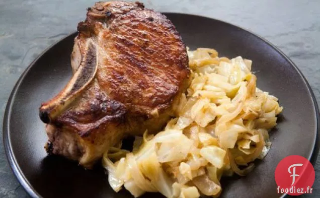 Côtelettes de Porc au Chou Braisé