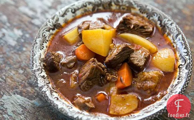 Ragoût de Boeuf à Côtes Courtes avec de la Bière