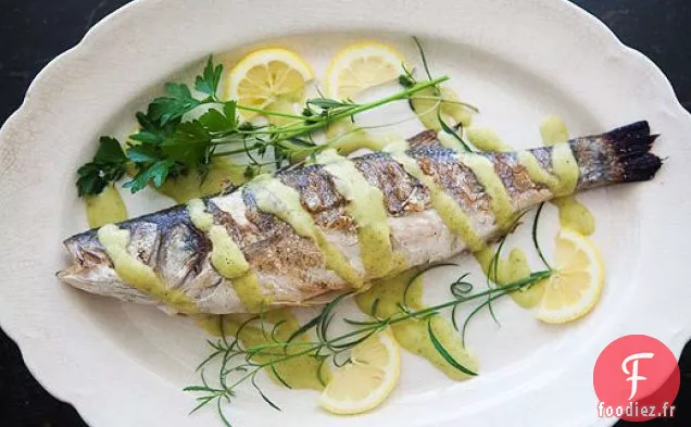 Branzino Grillé avec Vinaigrette au Romarin