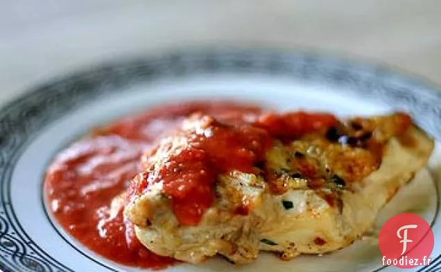 Estragon de Poulet Grillé à la Sauce Tomate