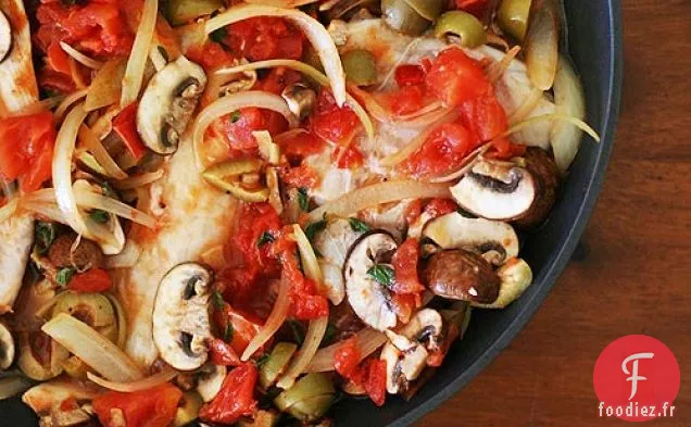 Tilapia aux Olives, Champignons et Tomates
