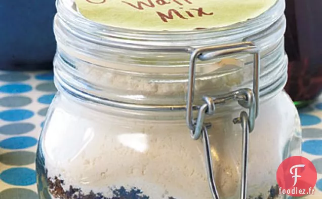 Mélange De Gaufres Cappuccino Avec Sirop De Café