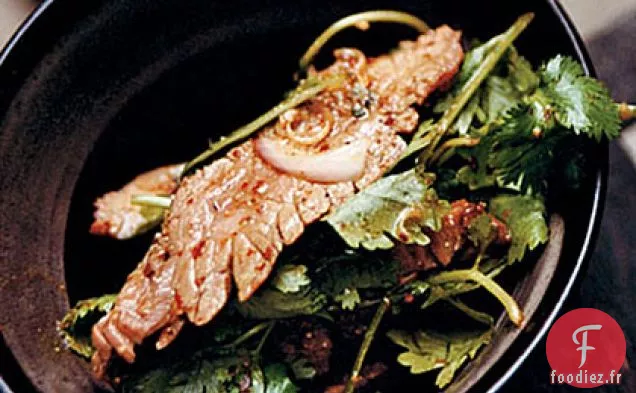 Salade de Steak de Flanc Chaud à la Menthe et à la Coriandre