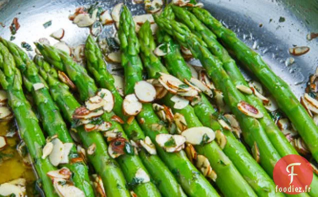 Asperges Amandine