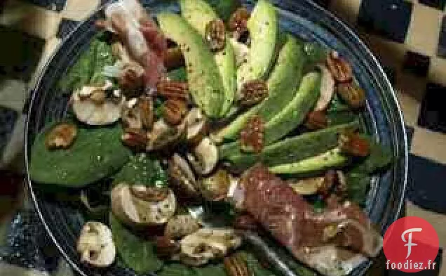 Salade d'Avocats et de Pacanes