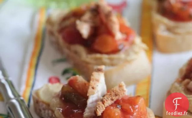 Bruschetta au Poulet Rôti Salsa et Houmous