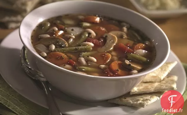 Soupe de Garde-Manger de Légumes de Dix Minutes