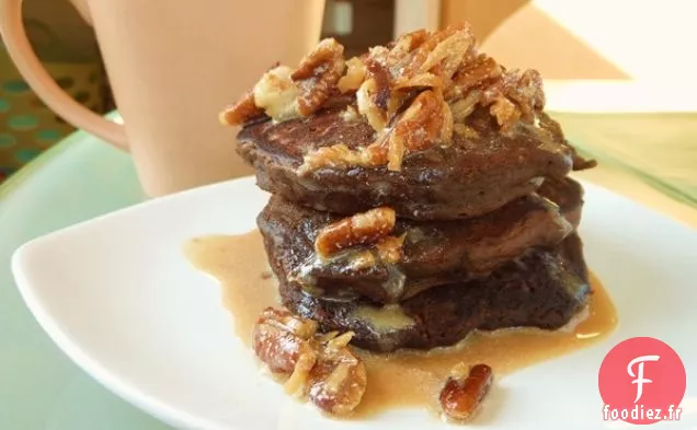 Crêpes au Chocolat Allemandes Végétaliennes au Sirop d'Érable aux Noix de Coco et aux Noix de Pécan